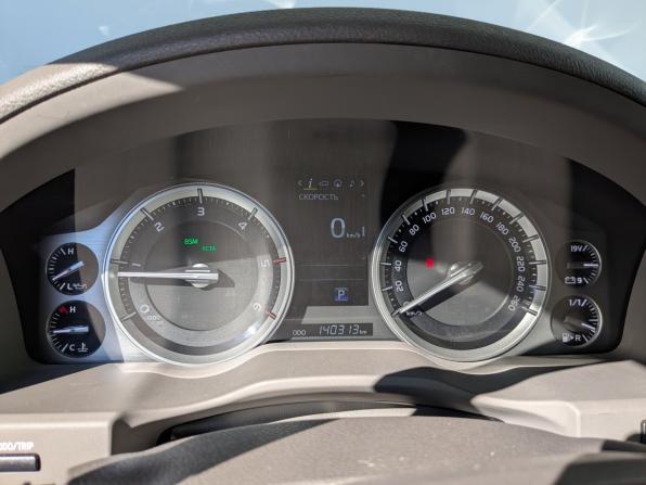 Toyota Land Cruiser 200 Series Рестайлинг 2 с пробегом 2016 года, цена 5 800 000 рублей, 140313 км, внедорожник, Автокод Объявления