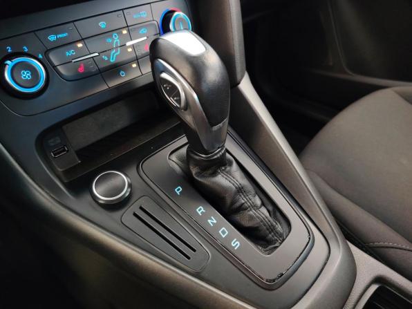 Ford Focus III Рестайлинг с пробегом 2017 года, цена 750 000 рублей, 231095 км, хэтчбек, Автокод Объявления