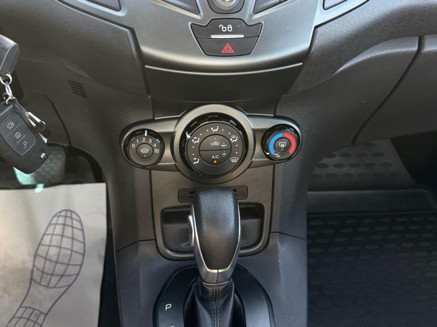 Ford Fiesta Mk6 Рестайлинг Волгоград  - изображение 20