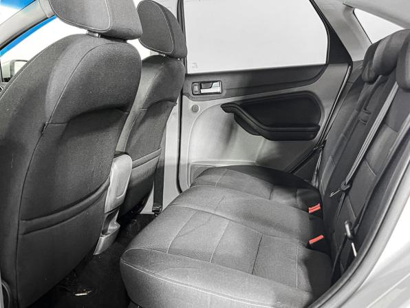 Ford Focus II Рестайлинг с пробегом 2010 года, цена 602 000 рублей, 257329 км, седан, Автокод Объявления