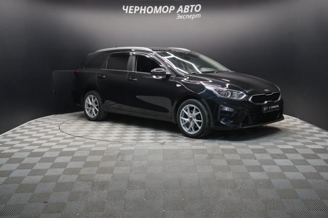 Kia Ceed III с пробегом 2019 года, цена 1 688 000 рублей, 179624 км, универсал, Автокод Объявления