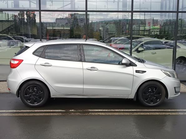Kia Rio III с пробегом 2013 года, цена 590 000 рублей, 168972 км, хэтчбек, Автокод Объявления