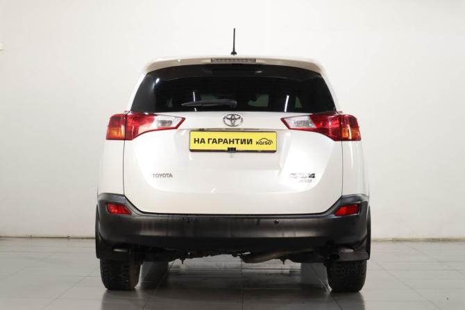 Toyota RAV4 IV (XA40) с пробегом 2013 года, цена 2 069 000 рублей, 155000 км, внедорожник, Автокод Объявления