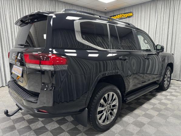 Toyota Land Cruiser 300 Series с пробегом 2022 года, цена 10 370 000 рублей, 64826 км, внедорожник, Автокод Объявления
