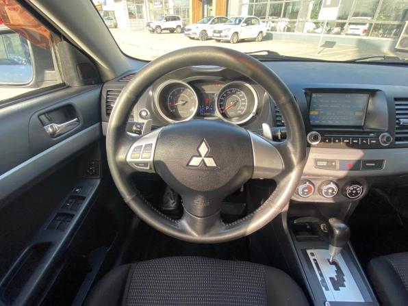 Mitsubishi Lancer X Рестайлинг с пробегом 2011 года, цена 930 000 рублей, 315000 км, седан, Автокод Объявления