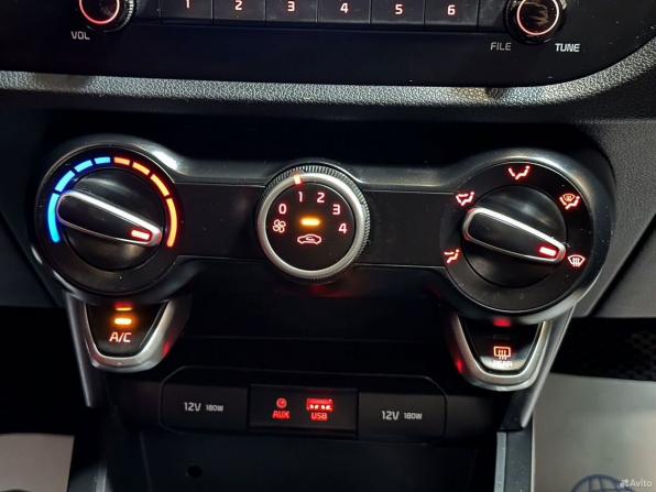 Kia Rio IV с пробегом 2019 года, цена 1 355 000 рублей, 72679 км, седан, Автокод Объявления