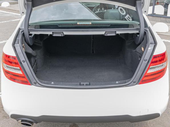 Mercedes-Benz C-Класс III (W204) Рестайлинг с пробегом 2012 года, цена 1 549 000 рублей, 68008 км, седан, Автокод Объявления