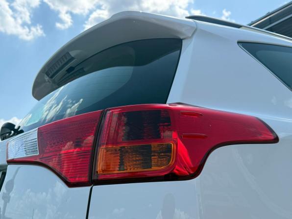 Toyota RAV4 IV (XA40) с пробегом 2015 года, цена 2 350 000 рублей, 114000 км, внедорожник, Автокод Объявления