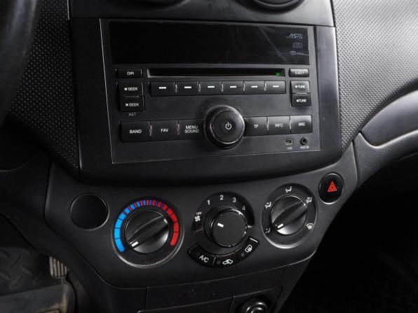 Chevrolet Aveo I Рестайлинг с пробегом 2010 года, цена 330 000 рублей, 478029 км, хэтчбек, Автокод Объявления