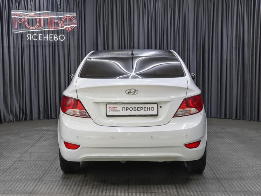 Hyundai Solaris I Москва  - изображение 6