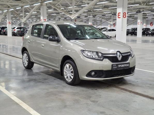 Renault Sandero II с пробегом 2016 года, цена 855 000 рублей, 96342 км, хэтчбек, Автокод Объявления