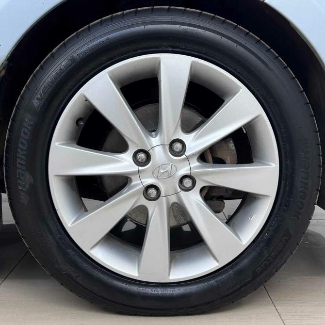 Hyundai Solaris I Москва  - изображение 14