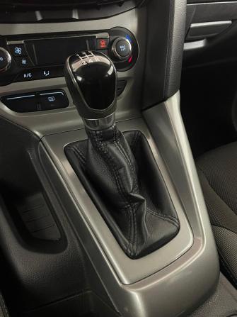Ford Focus III с пробегом 2011 года, цена 709 000 рублей, 229535 км, хэтчбек, Автокод Объявления