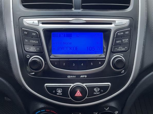 Hyundai Solaris I с пробегом 2012 года, цена 749 000 рублей, 156665 км, седан, Автокод Объявления