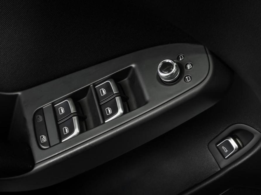 Audi A4 IV (B8) Рестайлинг Тюмень  - изображение 17
