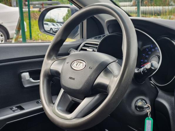Kia Rio III с пробегом 2012 года, цена 609 000 рублей, 212000 км, седан, Автокод Объявления