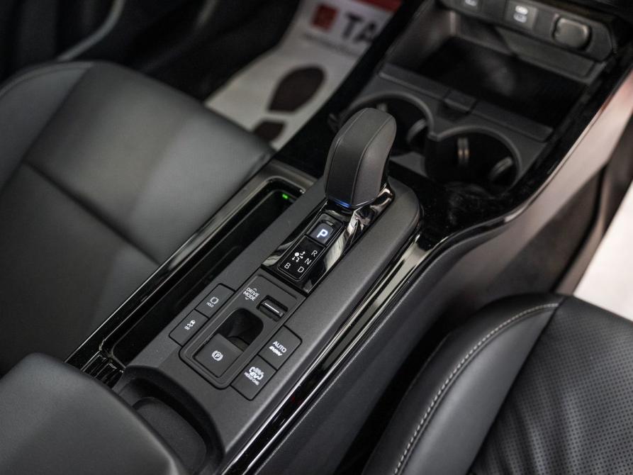 Toyota Prius V (XW60) Иркутск  - изображение 14