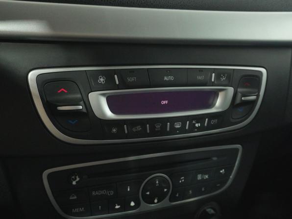 Renault Fluence I с пробегом 2012 года, цена 585 000 рублей, 247550 км, седан, Автокод Объявления