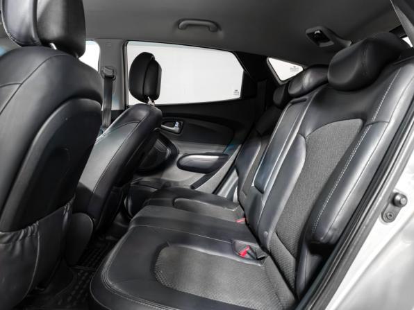 Hyundai ix35 I с пробегом 2012 года, цена 890 000 рублей, 256581 км, внедорожник, Автокод Объявления