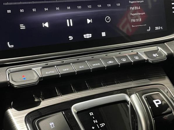 Geely Atlas Pro с пробегом 2023 года, цена 1 899 000 рублей, 68380 км, внедорожник, Автокод Объявления