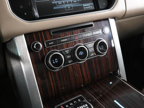 Land Rover Range Rover IV с пробегом 2015 года, цена 3 499 000 рублей, 196994 км, внедорожник, Автокод Объявления