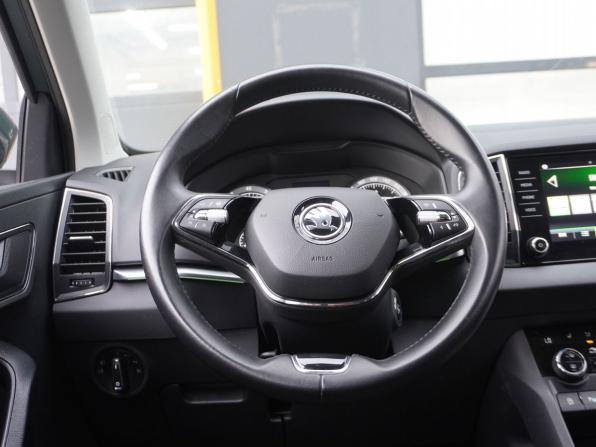 Skoda Karoq I с пробегом 2021 года, цена 2 490 000 рублей, 69253 км, внедорожник, Автокод Объявления