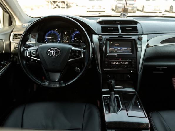 Toyota Camry VII (XV50) Рестайлинг с пробегом 2016 года, цена 1 800 000 рублей, 168314 км, седан, Автокод Объявления