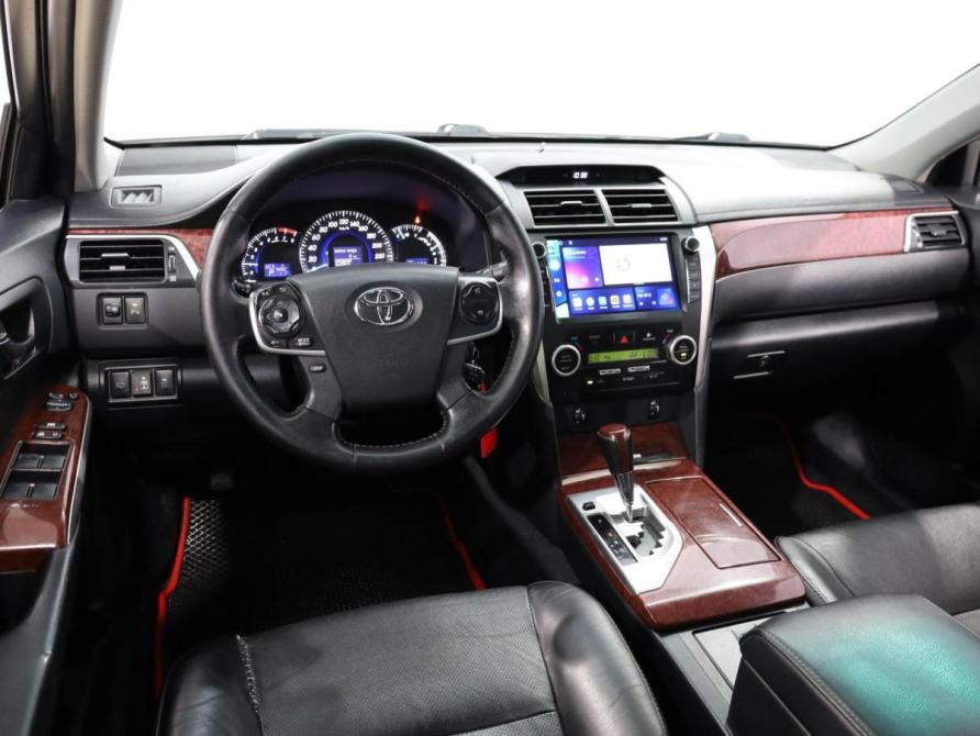 Toyota Camry VII (XV50) Ростов-на-Дону  - изображение 6