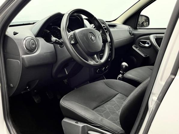Renault Duster I Рестайлинг с пробегом 2017 года, цена 1 169 000 рублей, 104314 км, внедорожник, Автокод Объявления