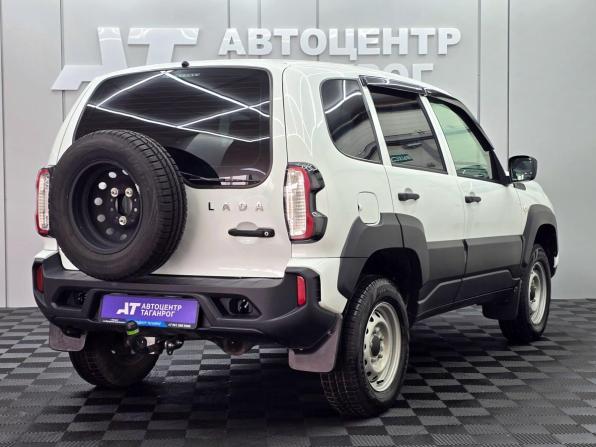Lada (ВАЗ) Niva Travel I с пробегом 2024 года, цена 1 275 000 рублей, 15000 км, внедорожник, Автокод Объявления