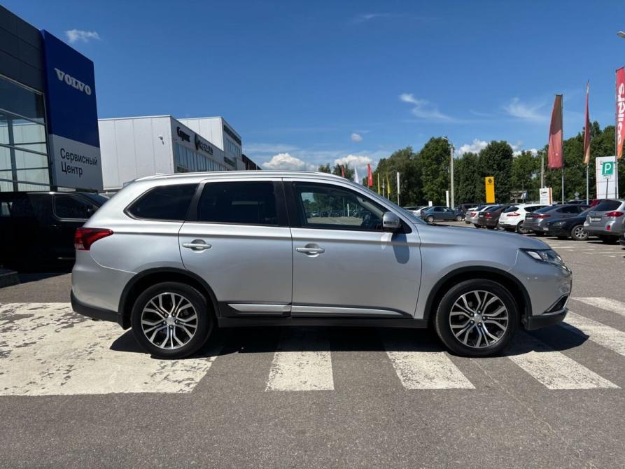 Mitsubishi Outlander III Рестайлинг 3 Тверь  - изображение 9