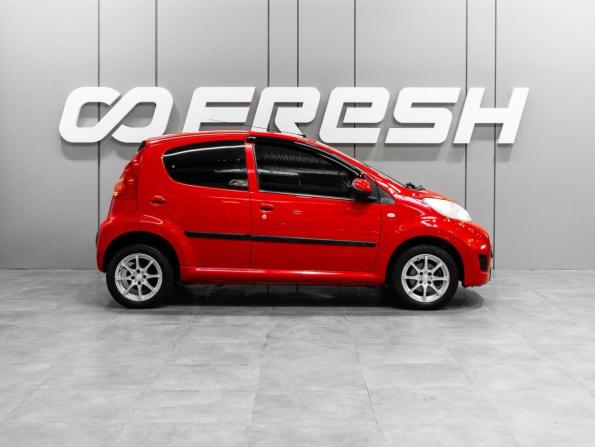 Peugeot 107 I Рестайлинг с пробегом 2011 года, цена 550 000 рублей, 90181 км, хэтчбек, Автокод Объявления