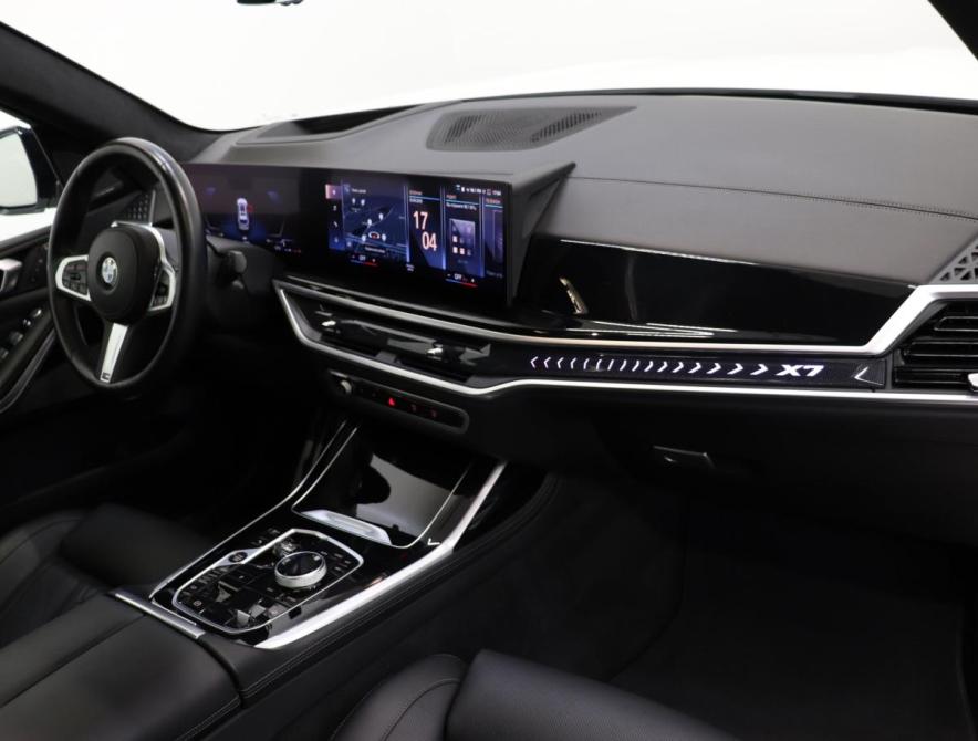 BMW X7 I (G07) Рестайлинг Санкт-Петербург  - изображение 16