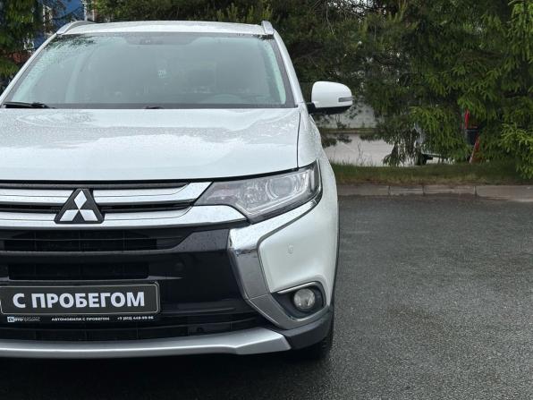 Mitsubishi Outlander III Рестайлинг 2 с пробегом 2018 года, цена 2 045 000 рублей, 77837 км, внедорожник, Автокод Объявления