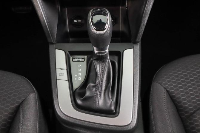 Hyundai Elantra VI (AD) Рестайлинг с пробегом 2020 года, цена 1 749 000 рублей, 88000 км, седан, Автокод Объявления