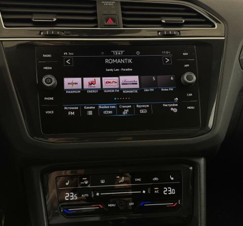 Volkswagen Tiguan II Рестайлинг с пробегом 2021 года, цена 2 990 000 рублей, 93415 км, внедорожник, Автокод Объявления