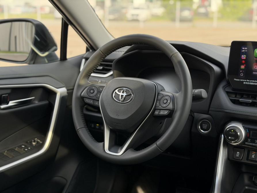 Toyota RAV4 V (XA50) Казань  - изображение 19