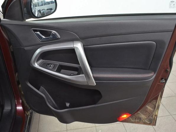 Chery Tiggo 5 I с пробегом 2015 года, цена 720 000 рублей, 201000 км, внедорожник, Автокод Объявления