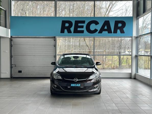 Opel Astra J Рестайлинг с пробегом 2014 года, цена 970 000 рублей, 129427 км, хэтчбек, Автокод Объявления