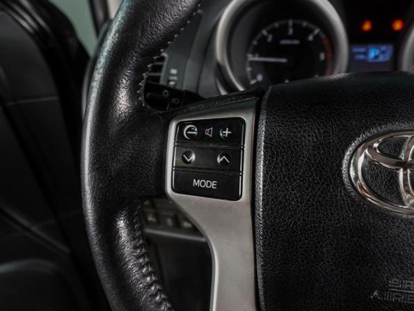 Toyota Land Cruiser Prado 150 Series Рестайлинг 1 с пробегом 2015 года, цена 3 699 000 рублей, 90436 км, внедорожник, Автокод Объявления