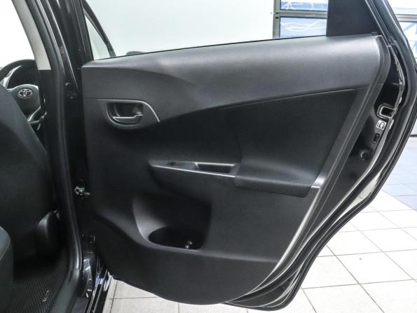 Toyota Ractis II с пробегом 2011 года, цена 790 000 рублей, 92260 км, хэтчбек, Автокод Объявления