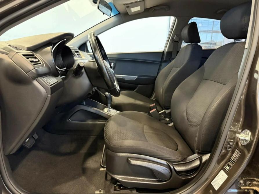 Kia Rio III Рестайлинг Подольск  - изображение 9