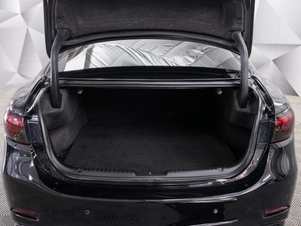 Mazda 6 III (GJ) Рестайлинг с пробегом 2015 года, цена 1 800 000 рублей, 185000 км, седан, Автокод Объявления