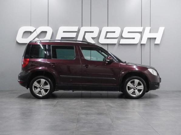 Skoda Yeti I с пробегом 2010 года, цена 949 000 рублей, 140758 км, внедорожник, Автокод Объявления