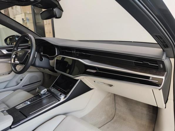 Audi A6 V (C8) с пробегом 2018 года, цена 5 390 000 рублей, 32938 км, седан, Автокод Объявления