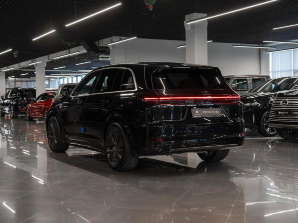 Li Auto (Lixiang) L7 I Рестайлинг с пробегом 2025 года, цена 7 750 000 рублей, 30 км, внедорожник, Автокод Объявления