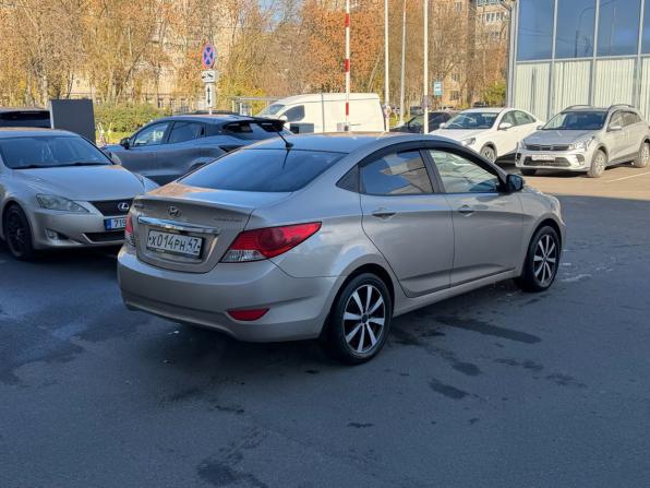 Hyundai Solaris I с пробегом 2013 года, цена 668 000 рублей, 227000 км, седан, Автокод Объявления