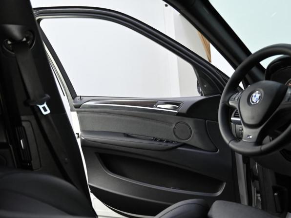 BMW X5 II (E70) Рестайлинг с пробегом 2012 года, цена 1 600 000 рублей, 156000 км, внедорожник, Автокод Объявления