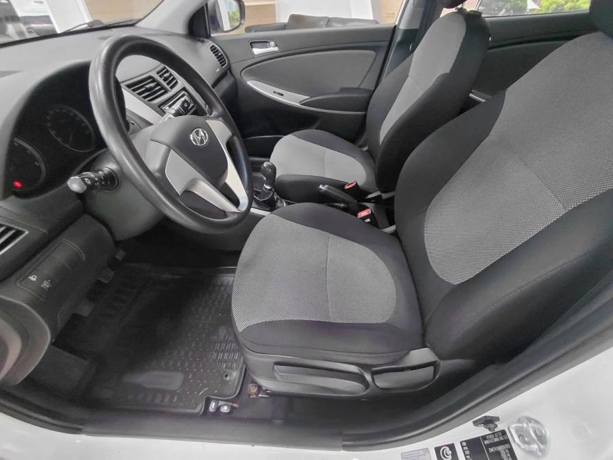 Hyundai Solaris I Москва  - изображение 9