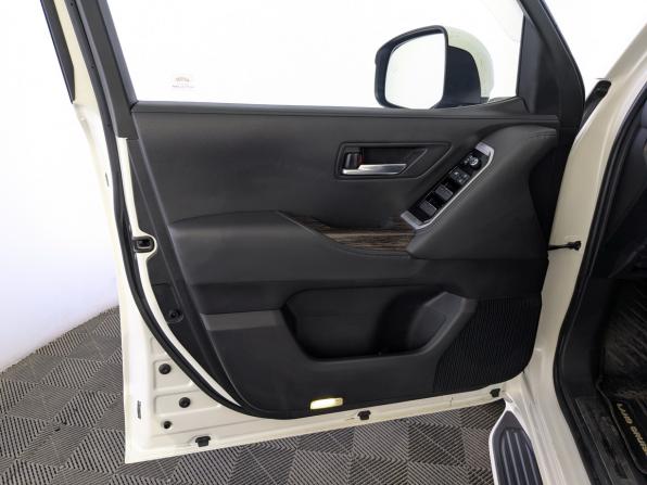 Toyota Land Cruiser 300 Series с пробегом 2021 года, цена 9 500 000 рублей, 52262 км, внедорожник, Автокод Объявления